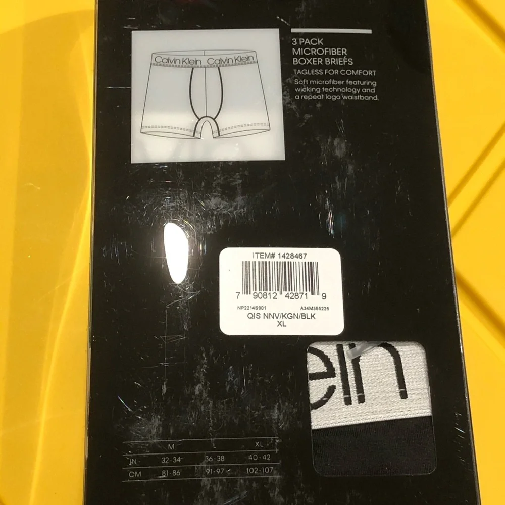2 men underwear XL microfiber boxer briefs‎